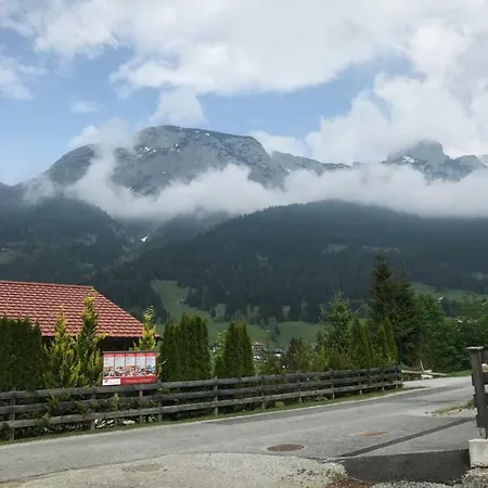 Apartment Steuer 59 App 5 *